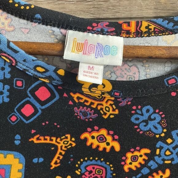 LulaRoe Ladies Carly Swing Dress Size M Black, Blue Yellow Pattern Color… - Picture 3 of 8